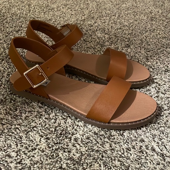Steve Madden Shoes - Steve Madden Sandals